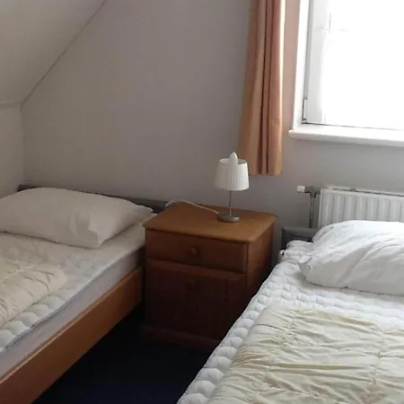 Casa vacanze For 6 People, Near The Sint Maartensvlotbrug