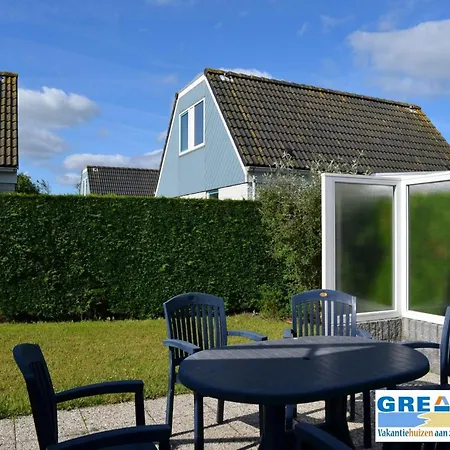 Holiday home For 6 People, Near The Sint Maartensvlotbrug