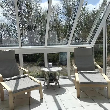 For 6 People, Near The بيت للعطل