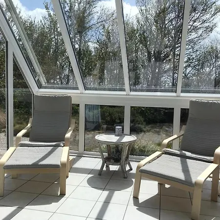 بيت للعطل For 6 People, Near The *