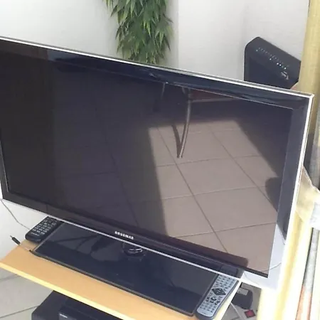 For 6 People, Near The Casa vacanze Sint Maartensvlotbrug