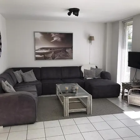 For 6 People, Near The *