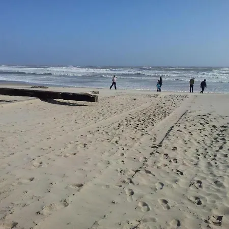 For 6 People, Near The Sint Maartensvlotbrug