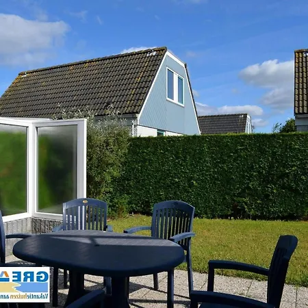 For 6 People, Near The