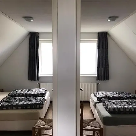 For 6 People, Near The Sint Maartensvlotbrug