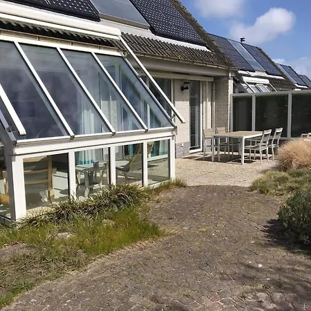 For 6 People, Near The Casa vacanze Sint Maartensvlotbrug