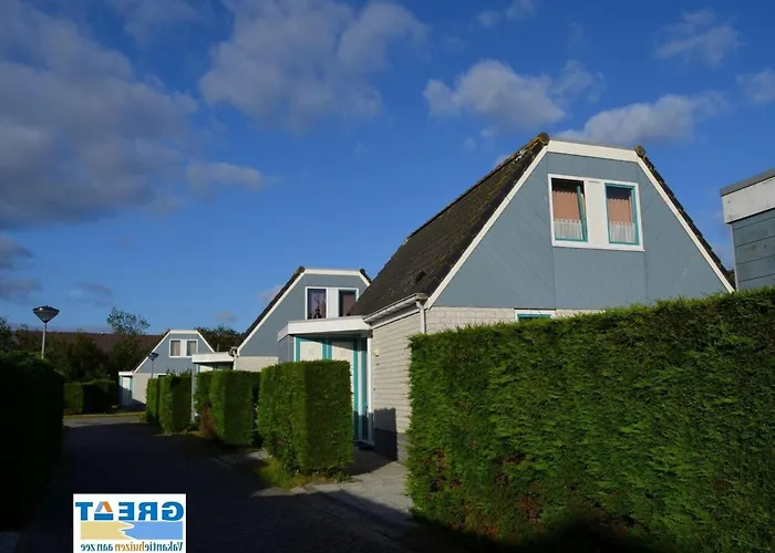 For 6 People, Near The