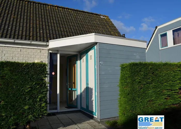 For 6 People, Near The