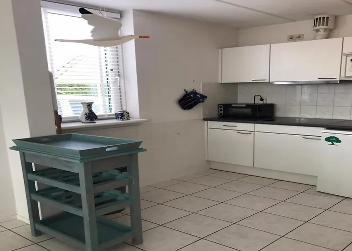 For 6 People, Near The Feriehus *